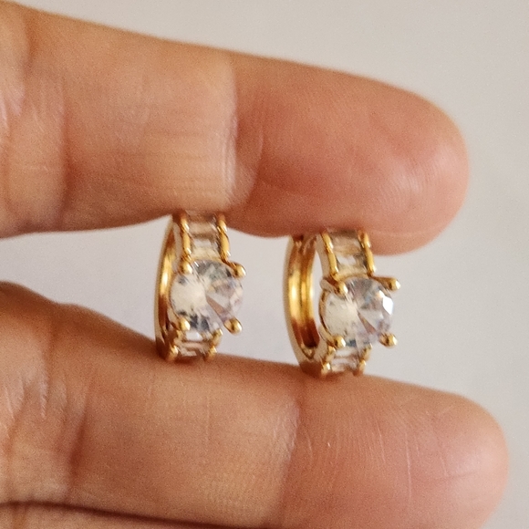 New 18K Gold Plated Diamond Huggie Hoop Earrings for Women - Picture 7 of 9